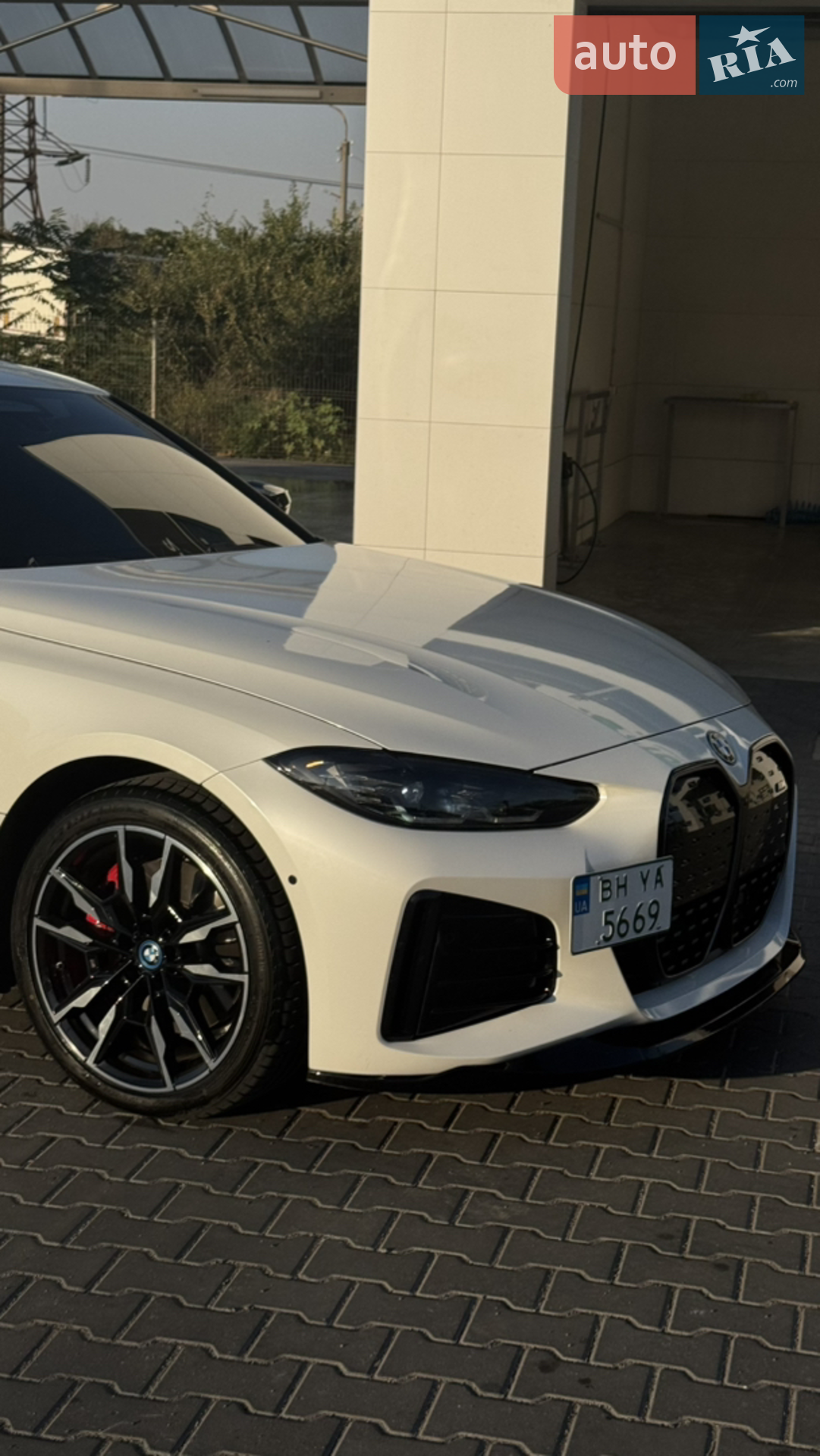 2022 BMW i4 - мініатюра 5
