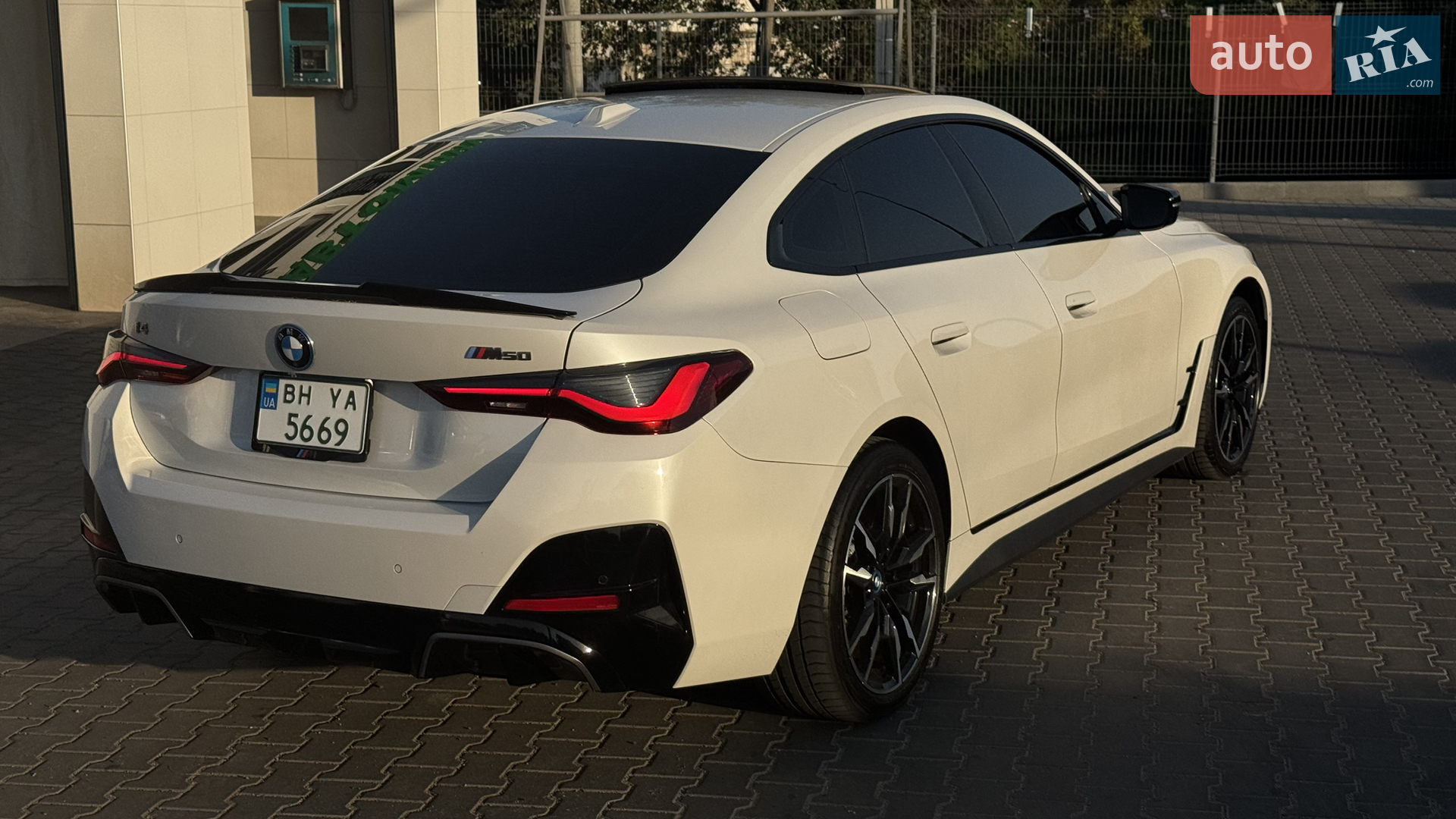 2022 BMW i4 - мініатюра 11