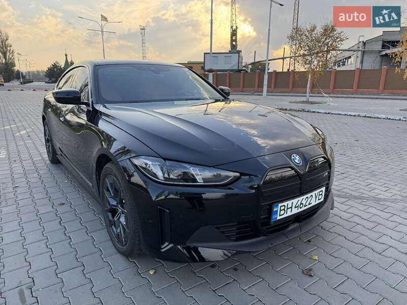 Купе BMW i4 2024 в Измаиле