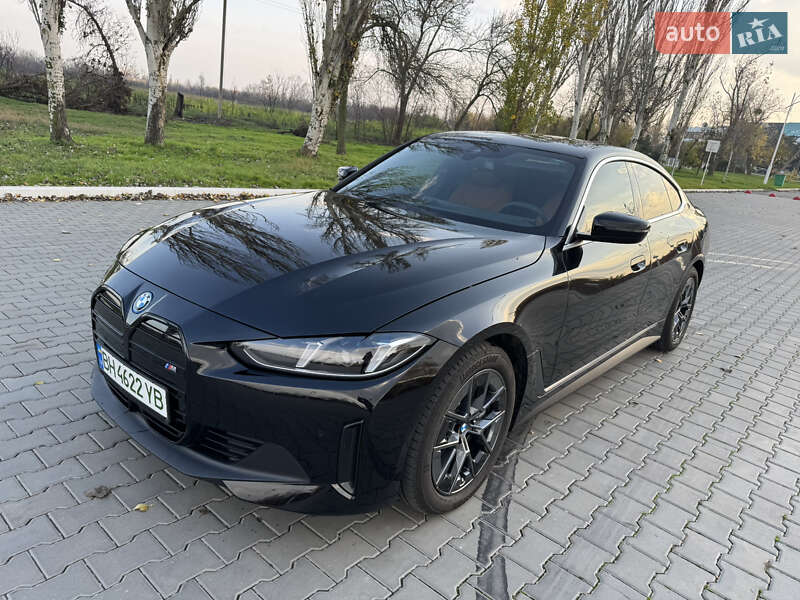 Купе BMW i4 2024 в Измаиле