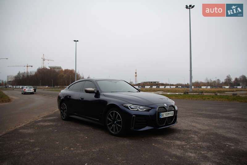 Купе BMW i4 2023 в Львові