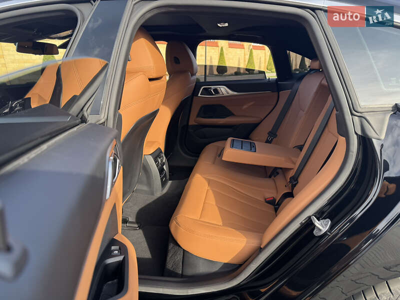 Купе BMW i4 2024 в Измаиле