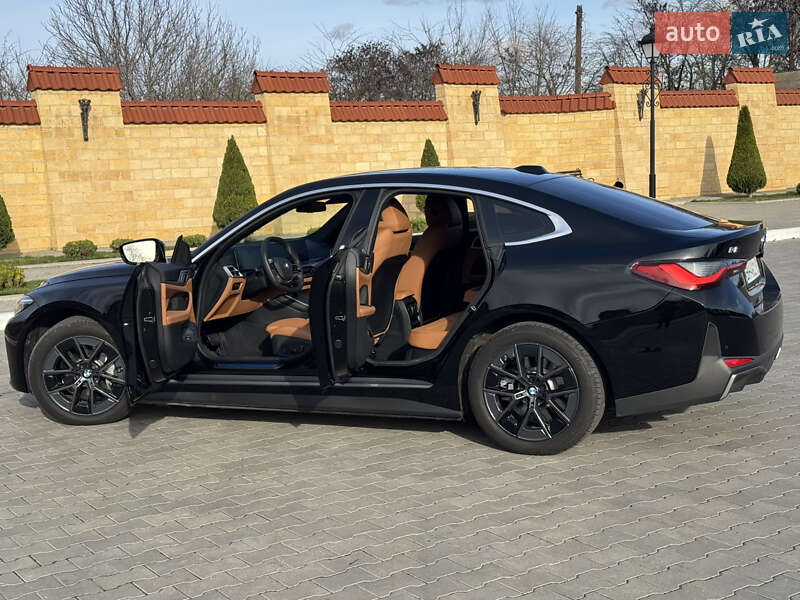 Купе BMW i4 2024 в Измаиле