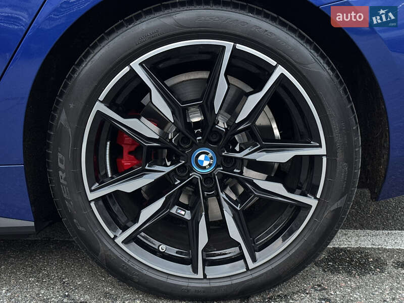 Купе BMW i4 2024 в Киеве фото 29 Купе BMW i4 2024 в Киеве