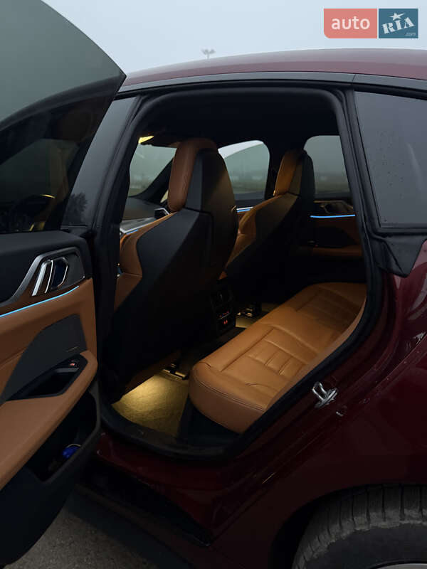 Купе BMW i4 2022 в Львове