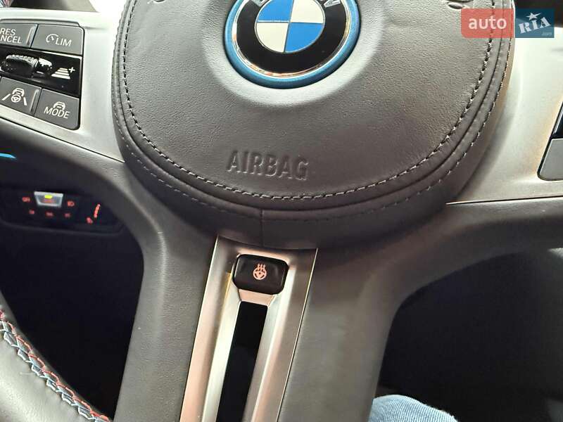 Купе BMW i4 2022 в Львове