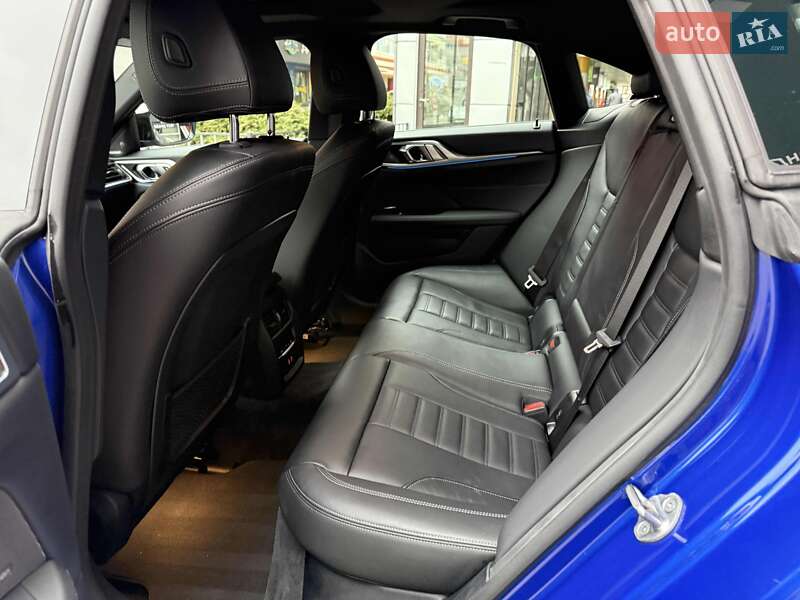 Купе BMW i4 2022 в Львове