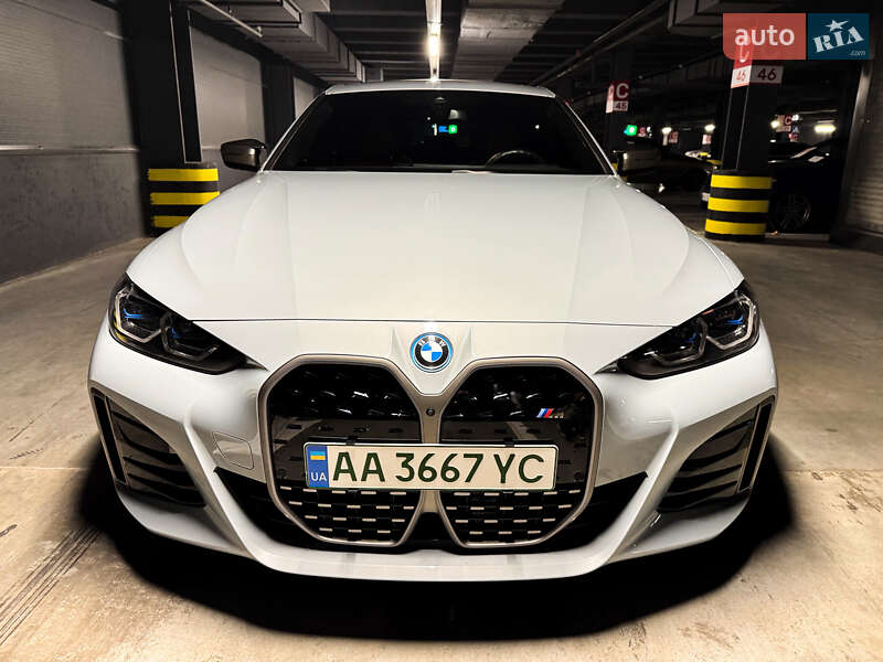 Купе BMW i4 2023 в Киеве фото Купе BMW i4 2023 в Киеве