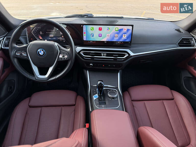 Купе BMW i4 2022 в Киеве фото 30 Купе BMW i4 2022 в Киеве