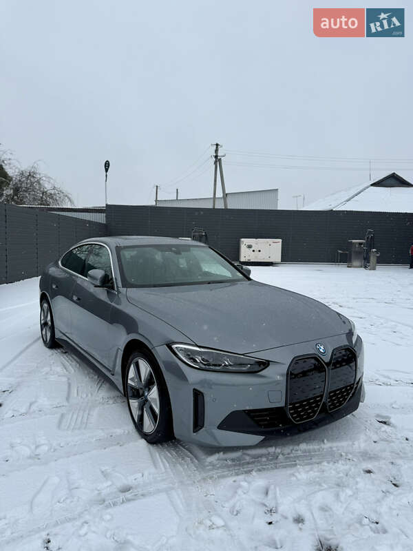 Купе BMW i4 2024 в Киеве