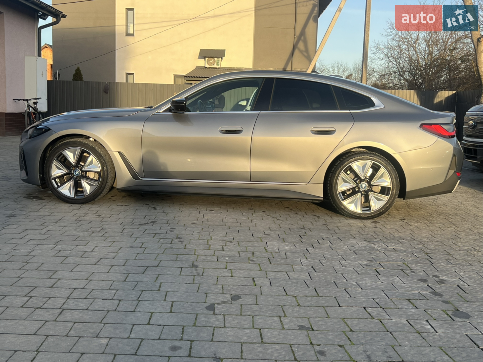 2023 BMW i4 - мініатюра 4