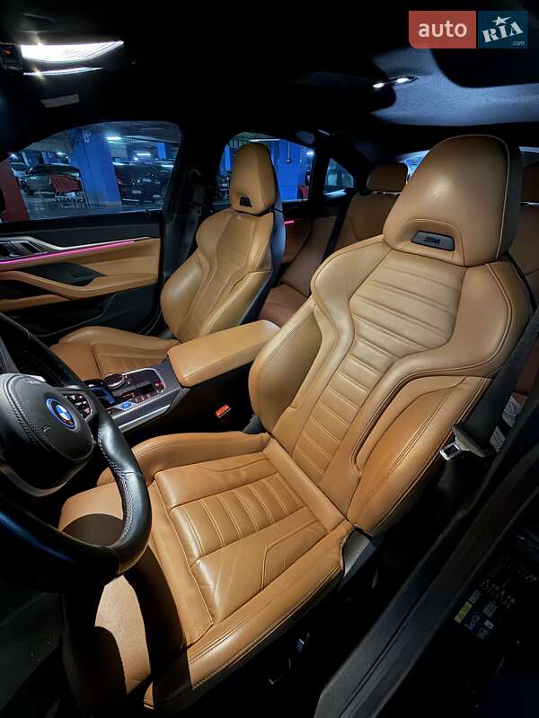 Купе BMW i4 2022 в Львове