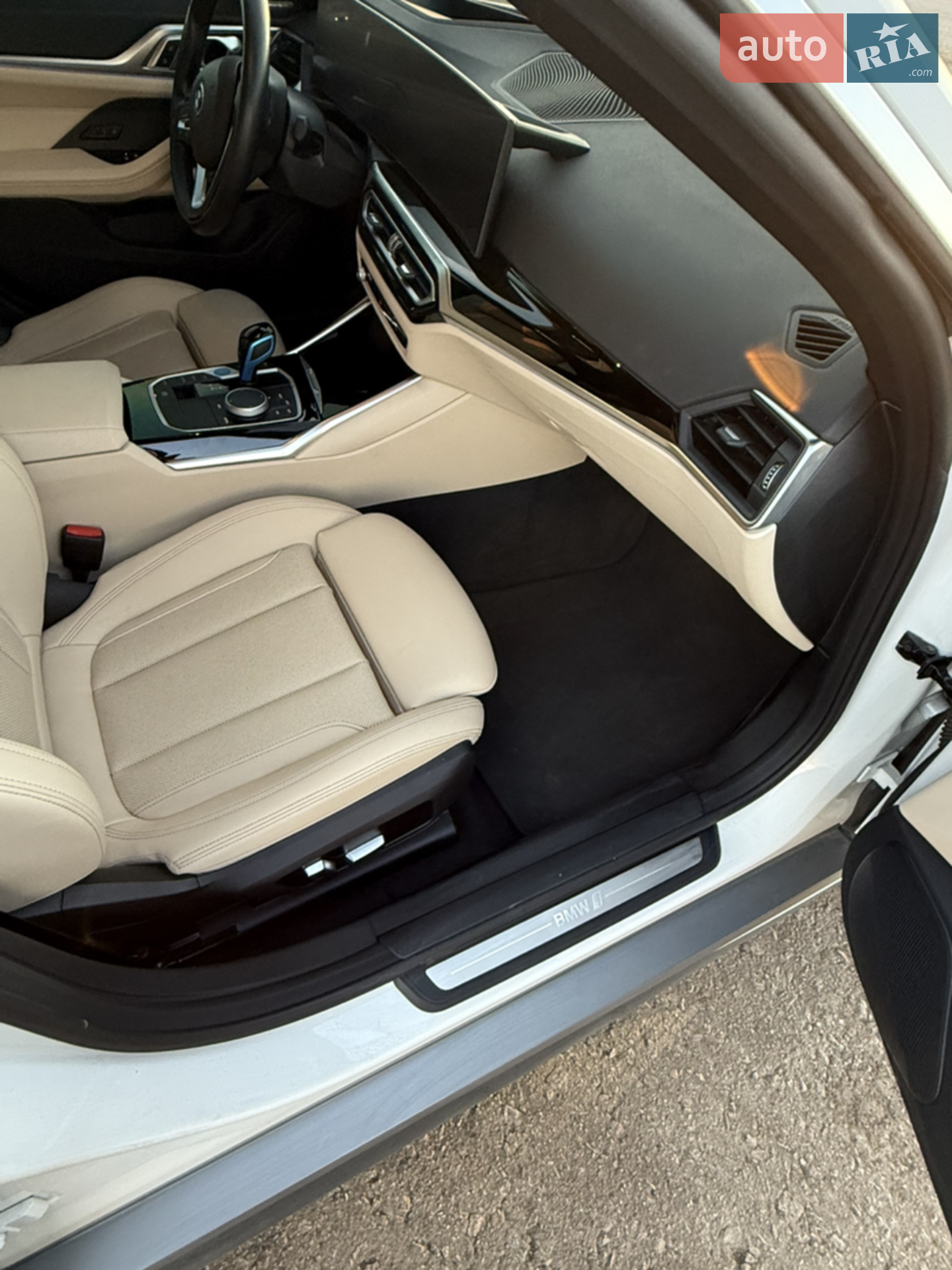 2023 BMW i4 - мініатюра 19