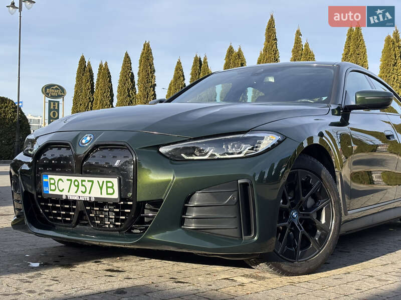 Купе BMW i4 2022 в Львове