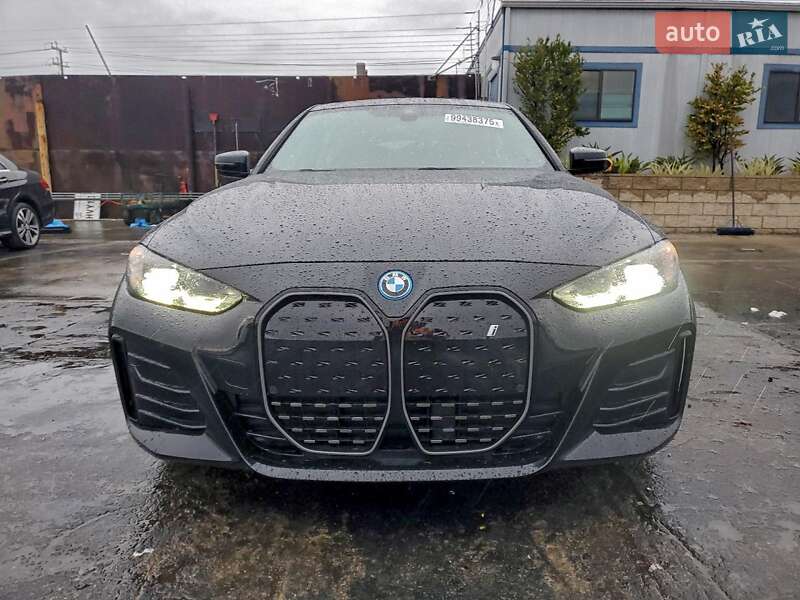 Купе BMW i4 2024 в Киеве