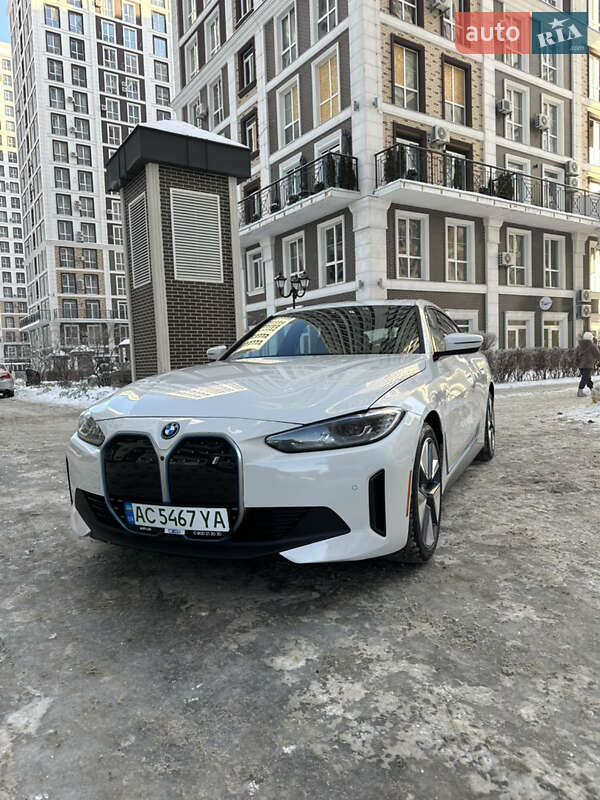 Купе BMW i4 2022 в Киеве