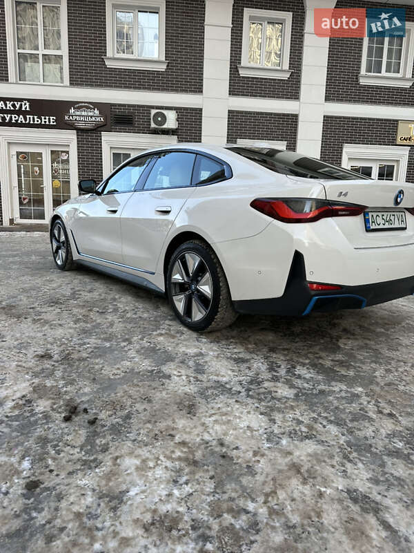 Купе BMW i4 2022 в Киеве