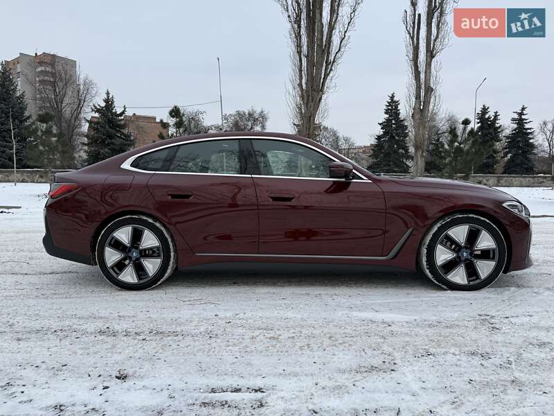 Купе BMW i4 2023 в Кременчуге