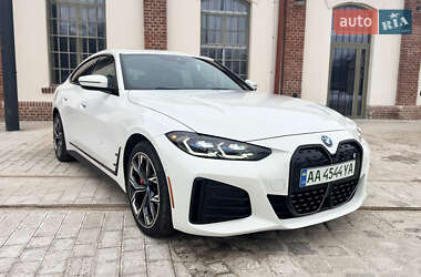 Купе BMW i4 2022 в Львове