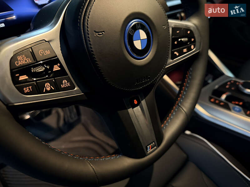 Купе BMW i4 2023 в Киеве