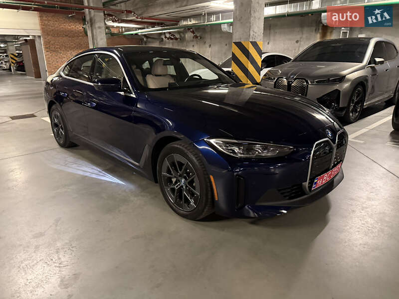 Купе BMW i4 2023 в Киеве