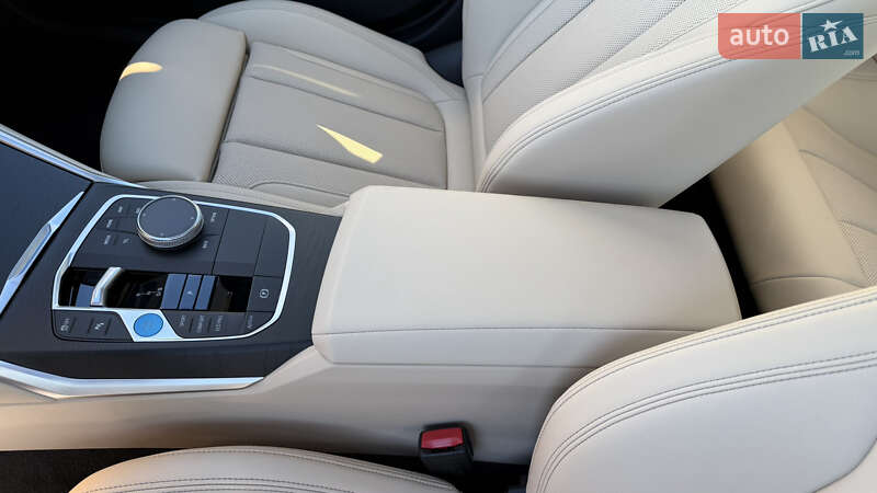 Купе BMW i4 2023 в Киеве