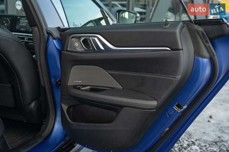 Купе BMW i4 2022 в Черновцах