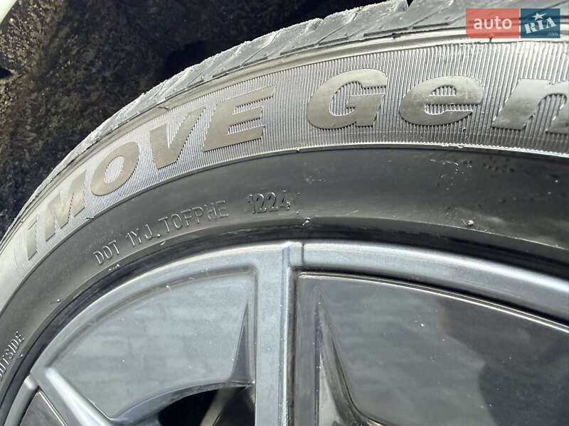 Купе BMW i4 2024 в Львове