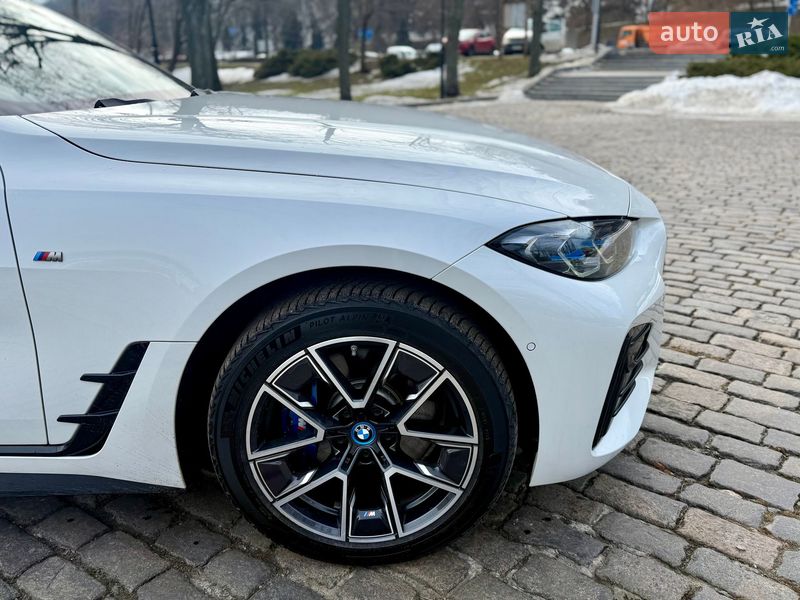 Купе BMW i4 2024 в Києві