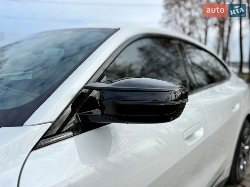 Купе BMW i4 2024 в Києві