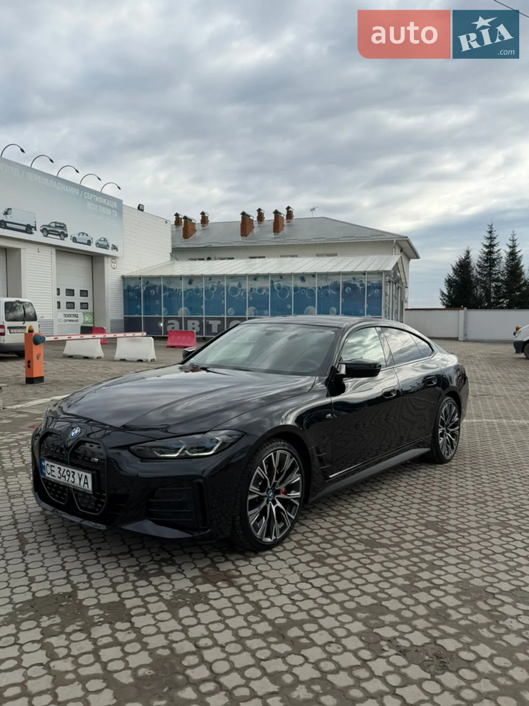 2023 BMW i4 - фото 1