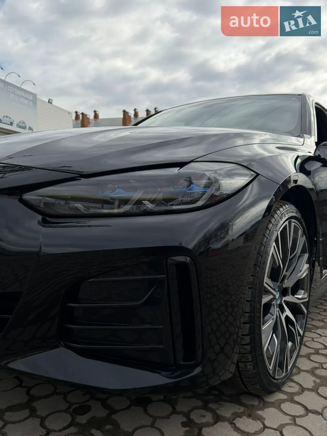 2023 BMW i4 - мініатюра 2