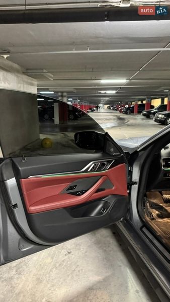 Купе BMW i4 2024 в Львове