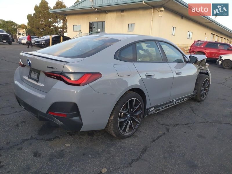 Купе BMW i4 2024 в Киеве