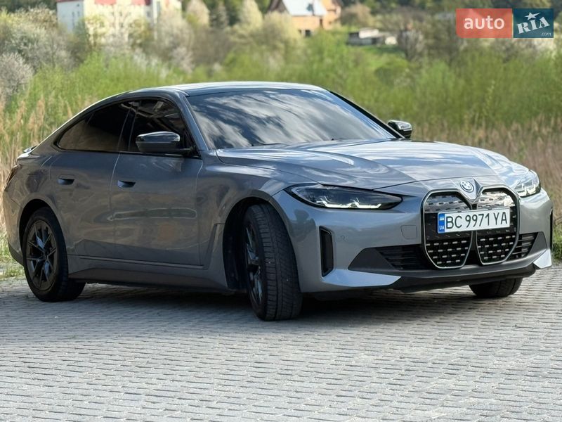 Купе BMW i4 2022 в Трускавце