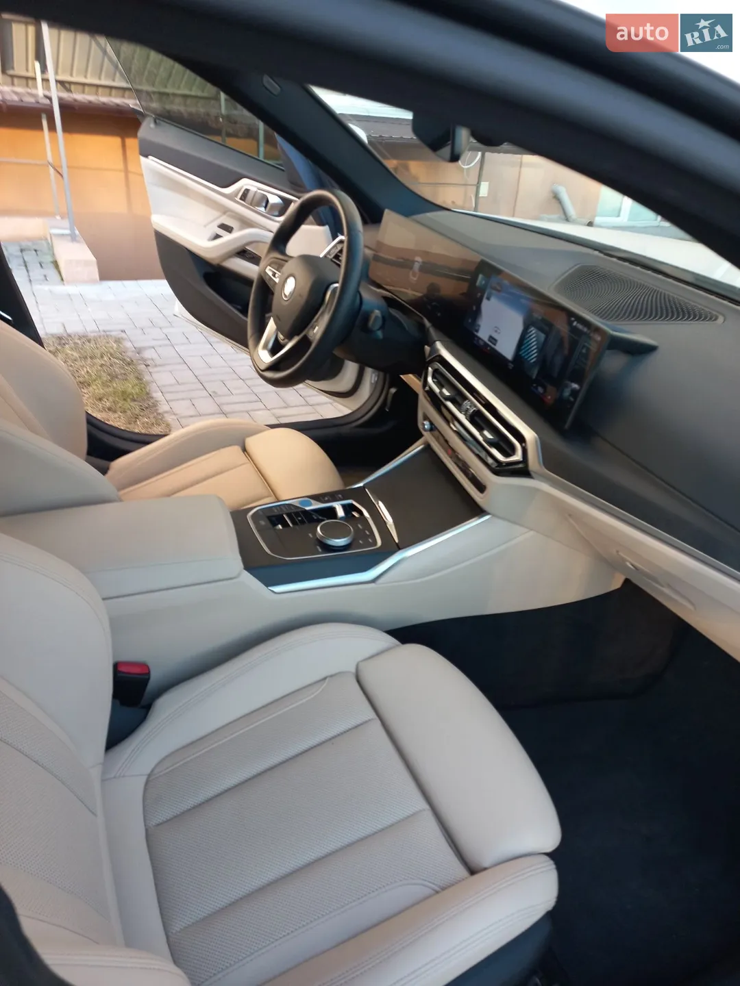2023 BMW i4 - мініатюра 21