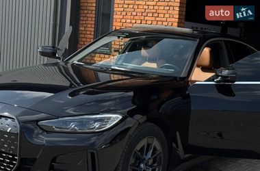 Купе BMW i4 2023 в Иршаве