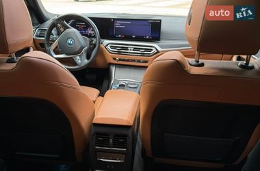 Купе BMW i4 2023 в Иршаве