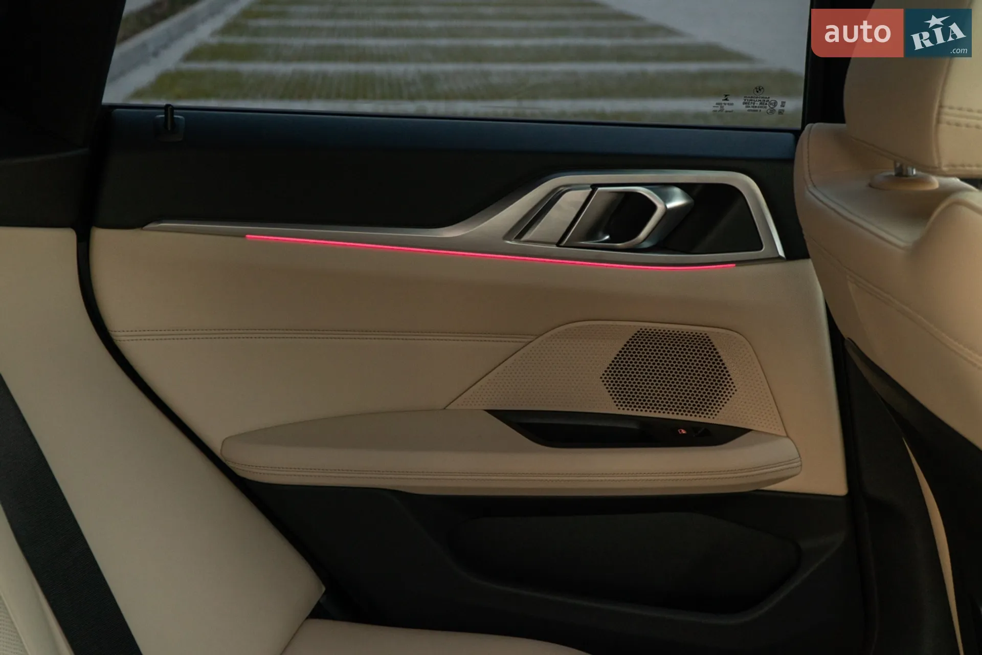 2022 BMW i4 - мініатюра 48