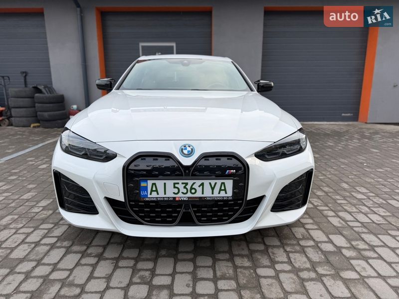 Купе BMW i4 2023 в Киеве фото 3 Купе BMW i4 2023 в Киеве