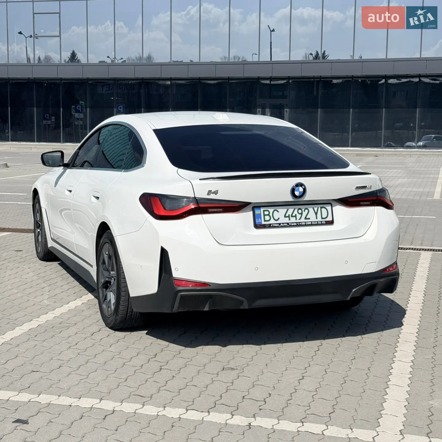 2024 BMW i4 - мініатюра 6