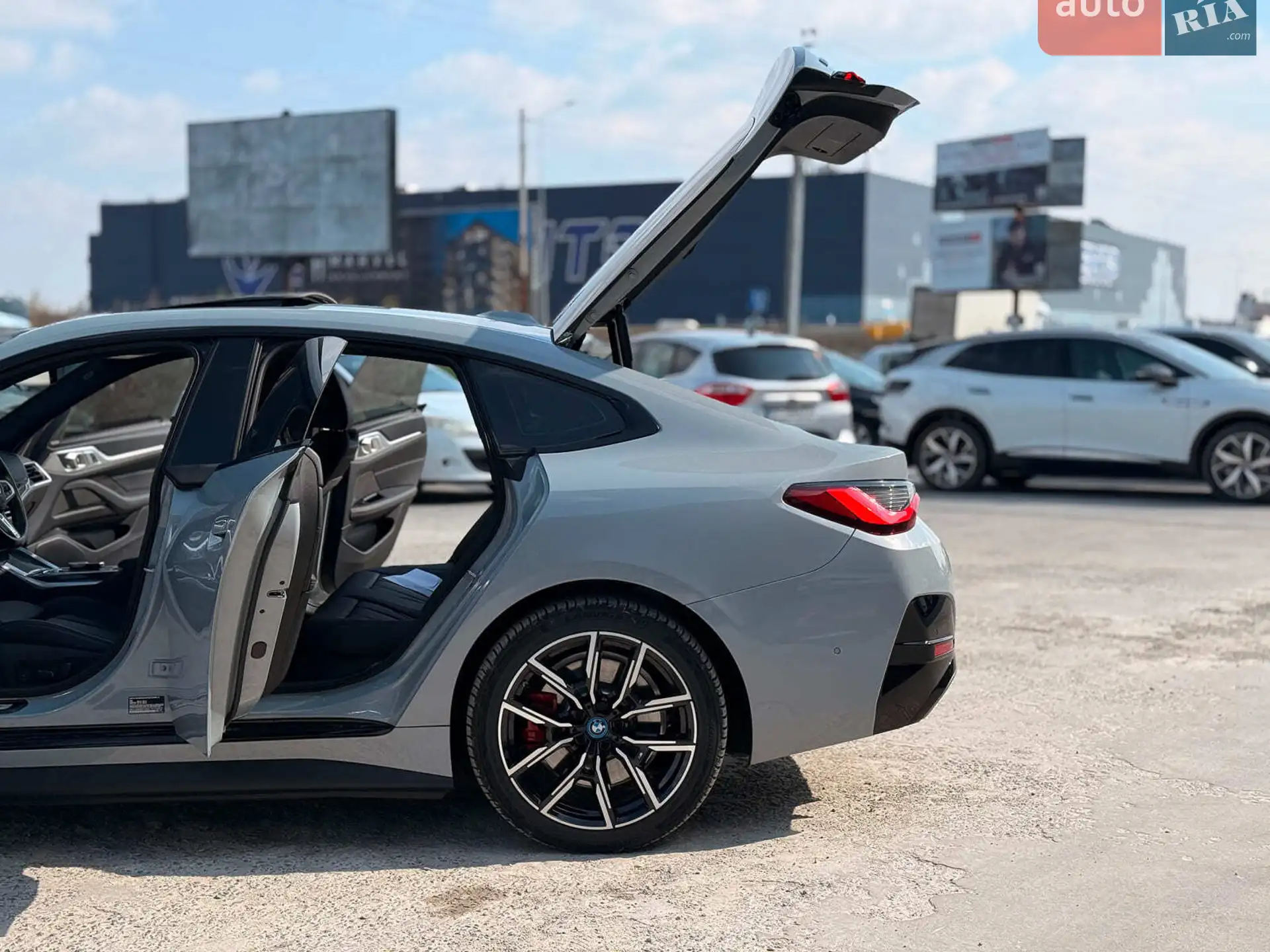2024 BMW i4 - мініатюра 46