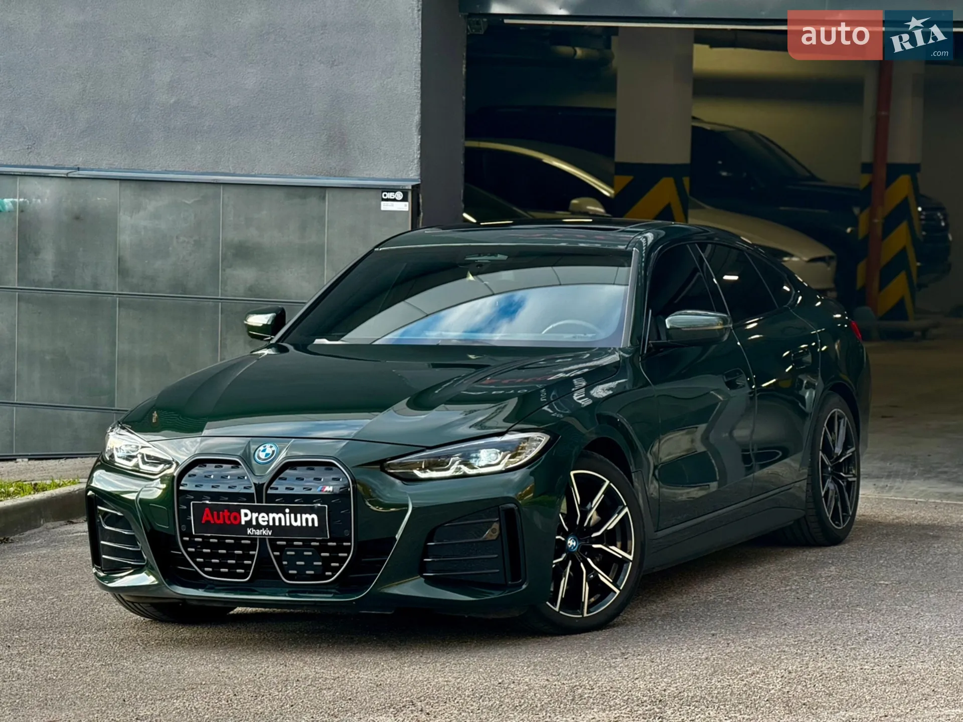 2024 BMW i4 - фото 1
