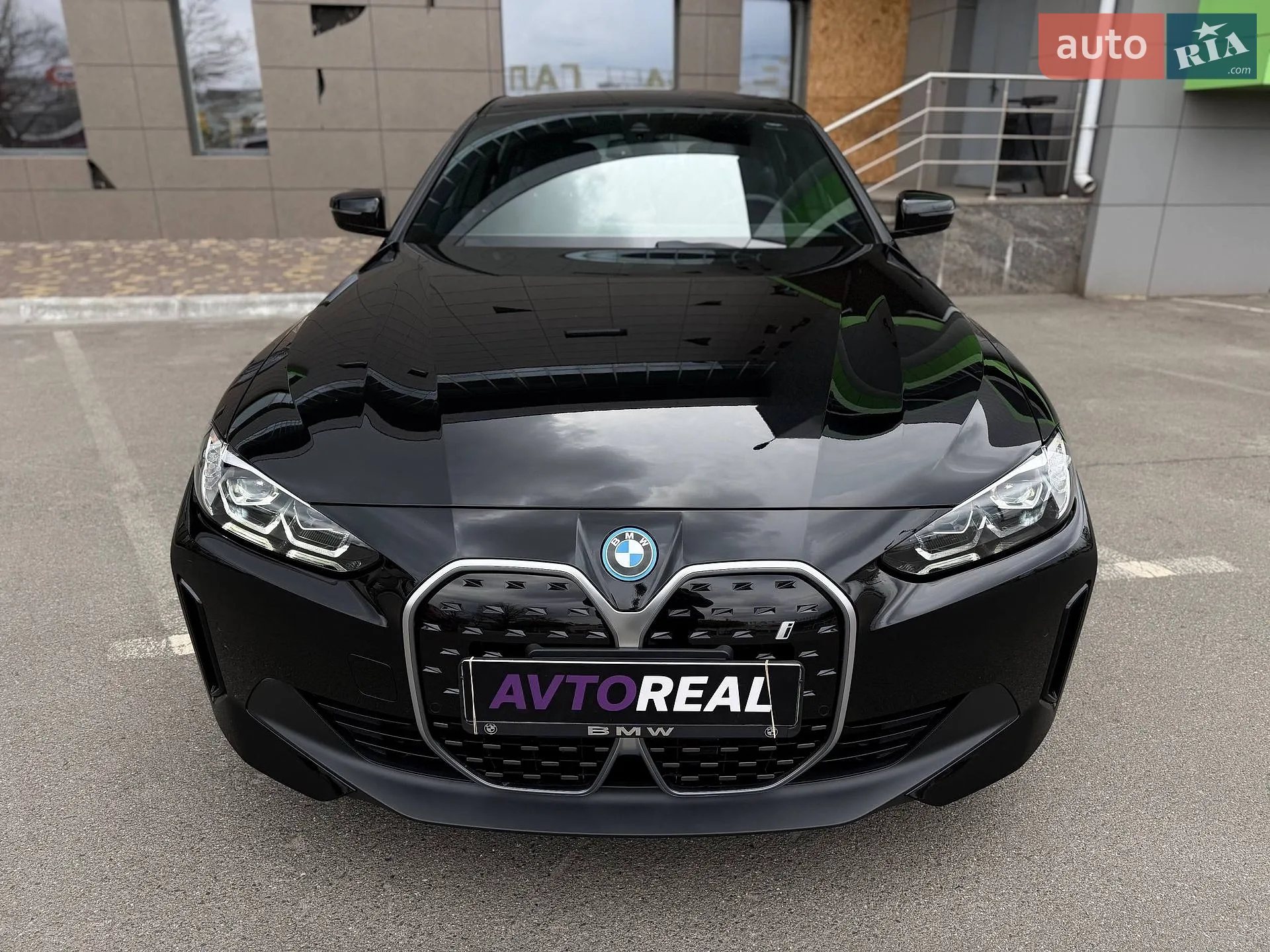 2023 BMW i4 - мініатюра 26