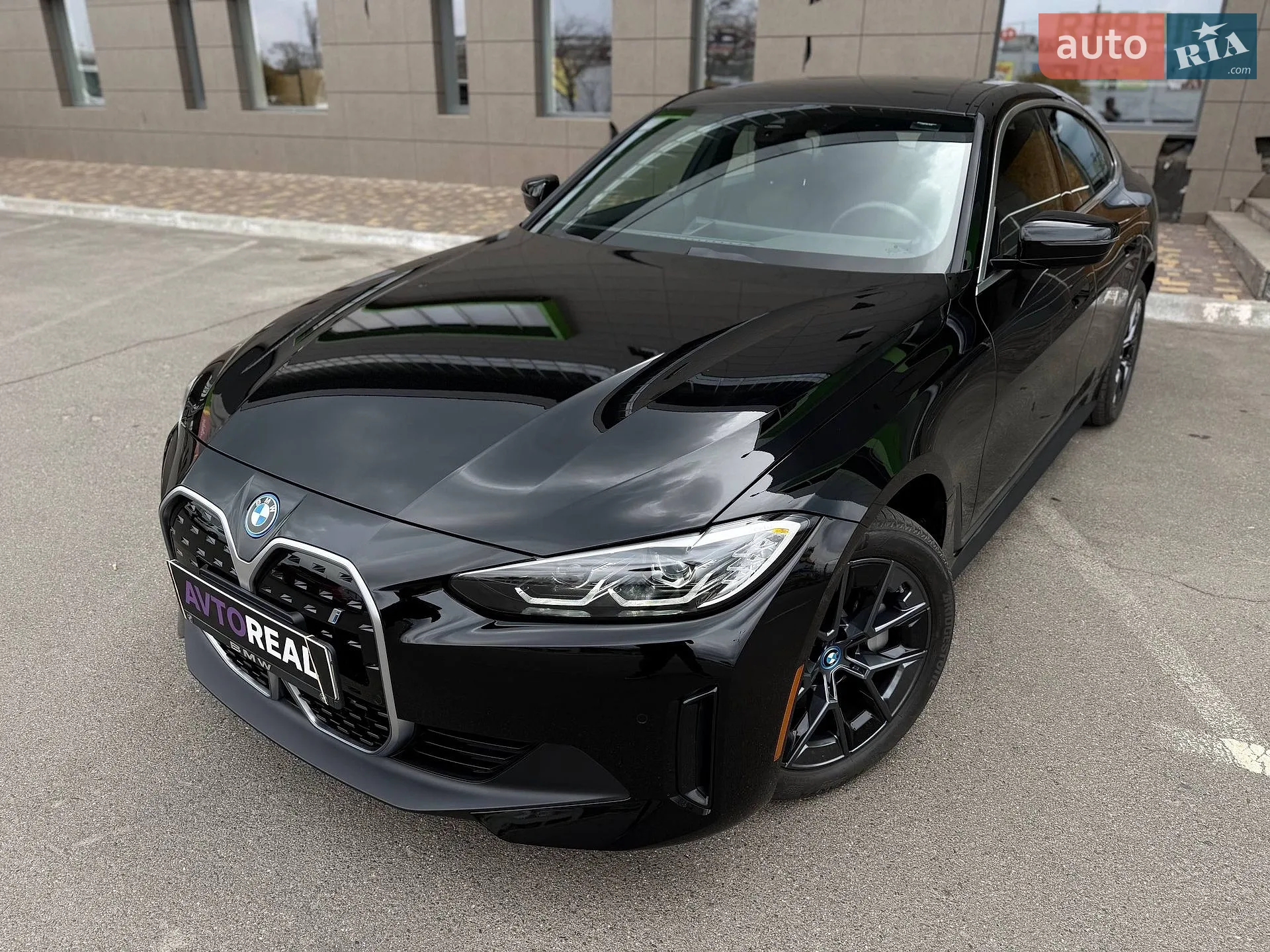 2023 BMW i4 - мініатюра 31