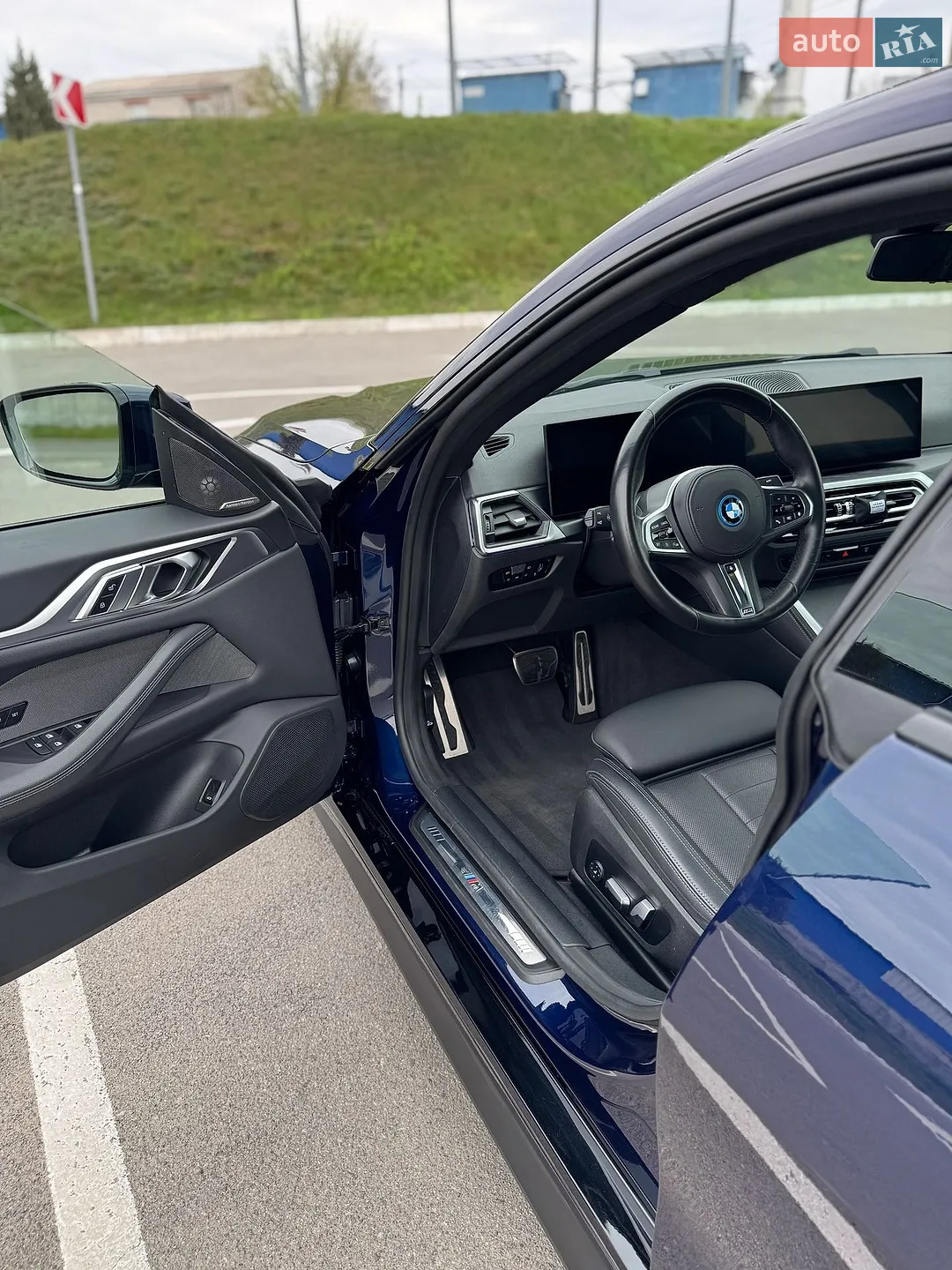 2022 BMW i4 - мініатюра 25