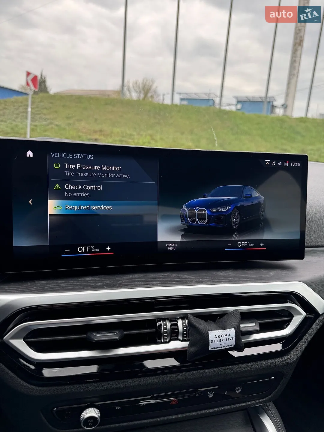 2022 BMW i4 - мініатюра 53