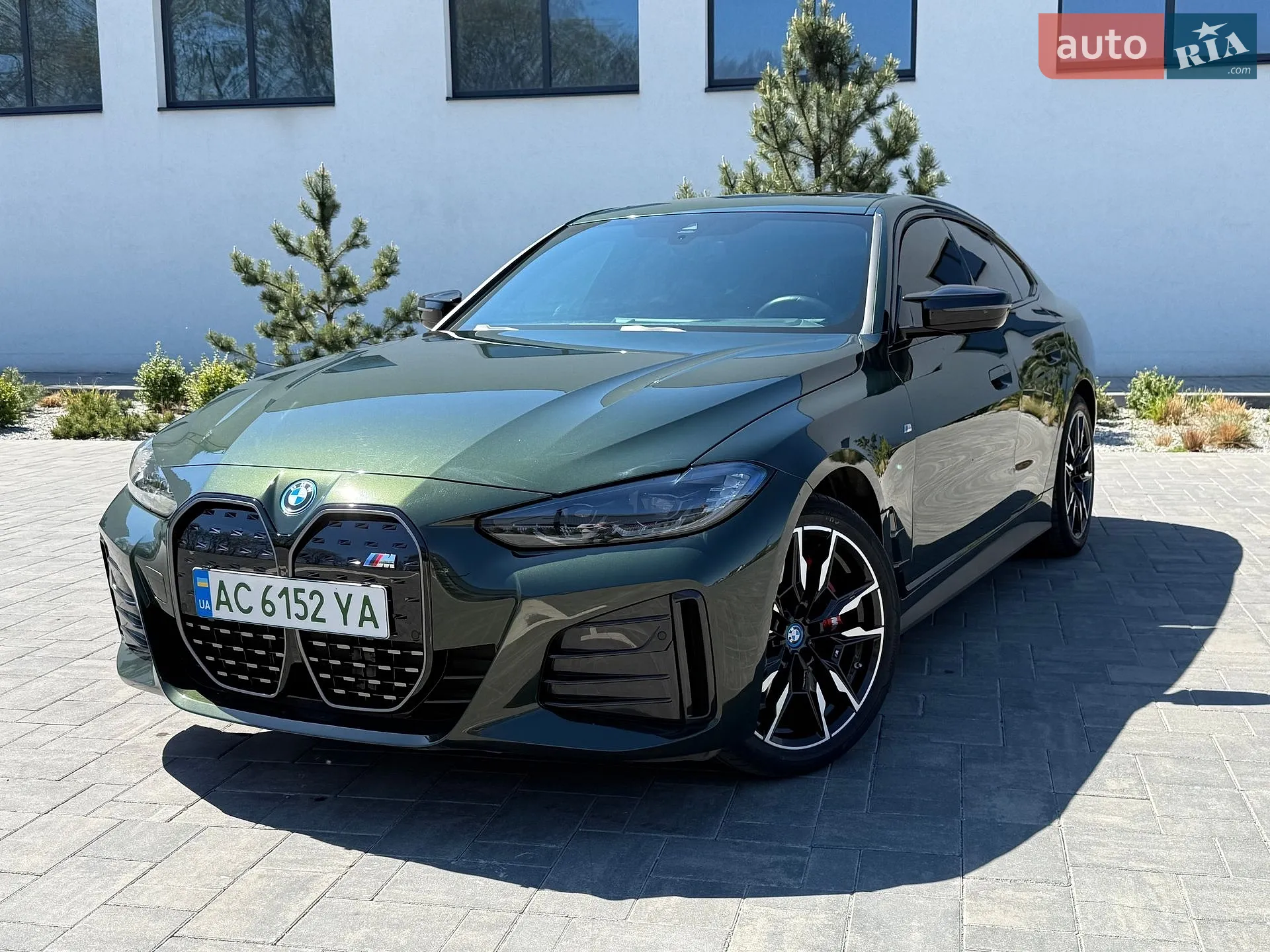 2023 BMW i4 - фото 1
