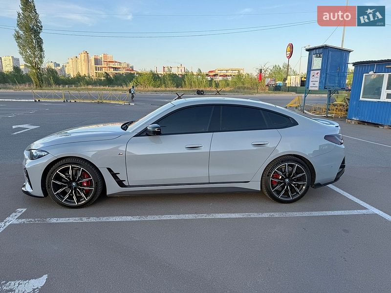 Купе BMW i4 2022 в Києві