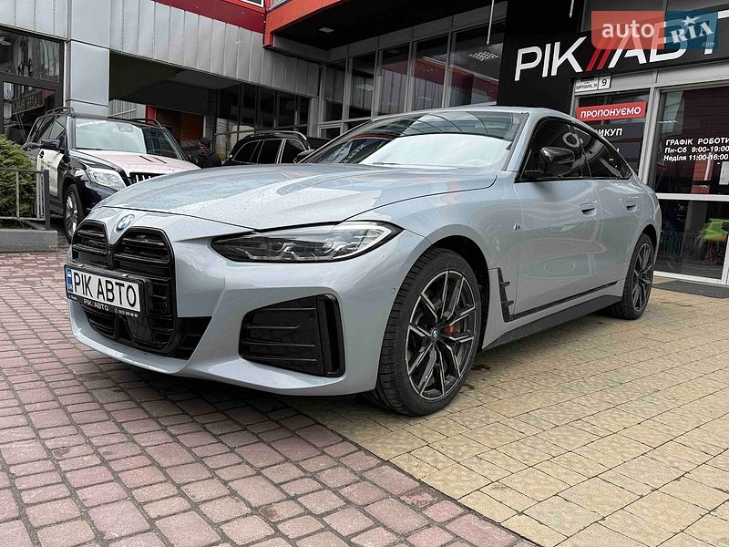 Купе BMW i4 2023 в Львове